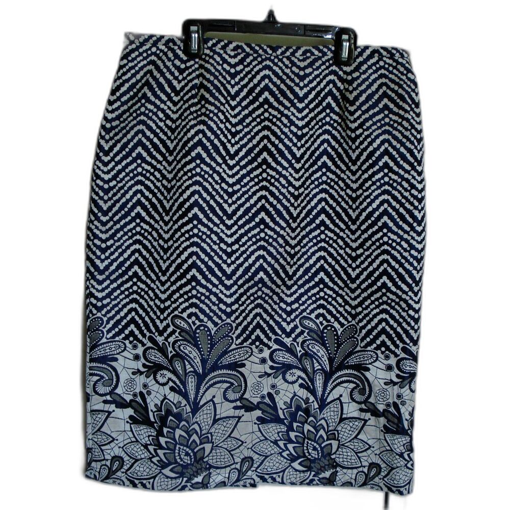 Yal New York Women Lined Skirt Size 12 Dark Blue & White Print